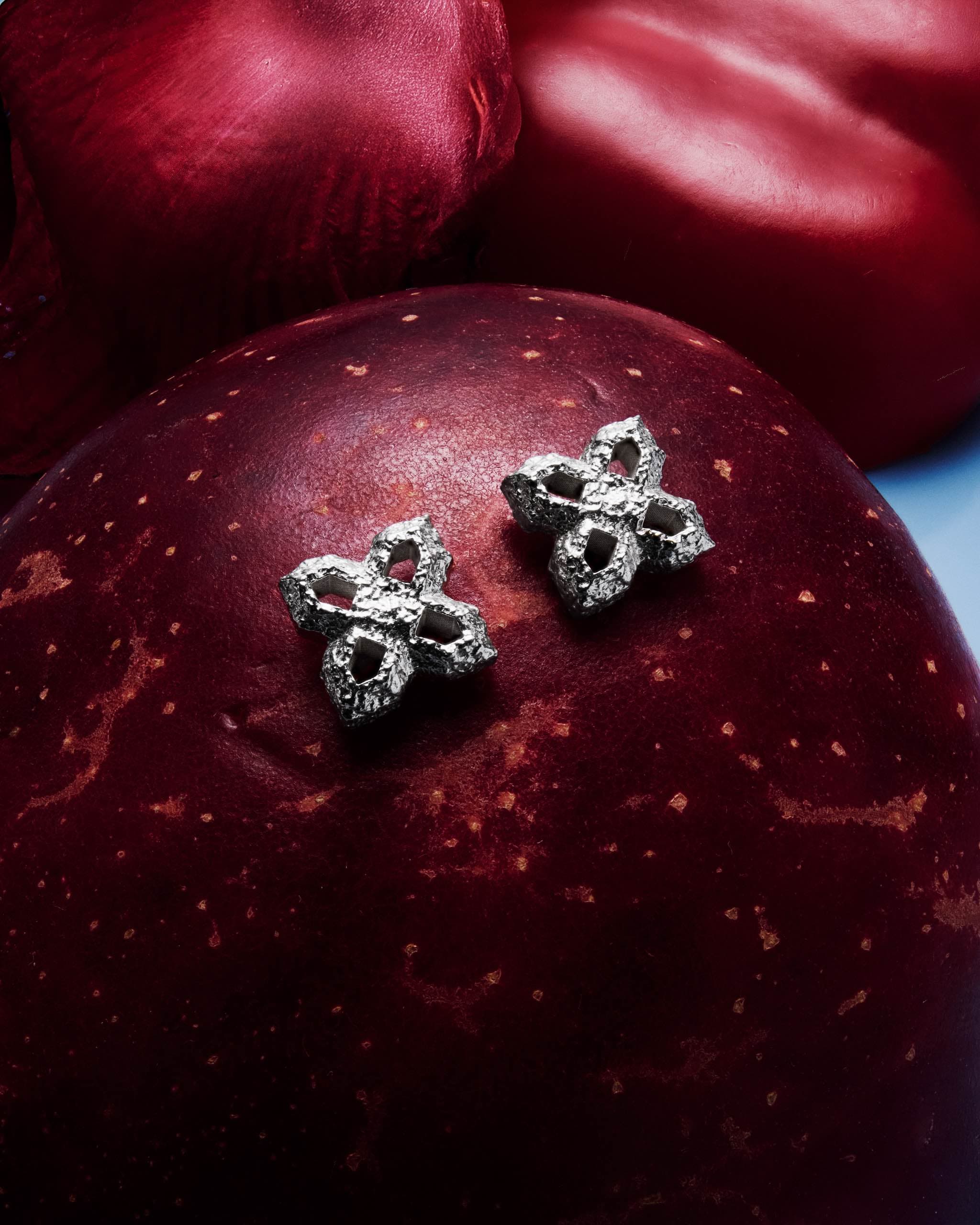 raw sakura earrings