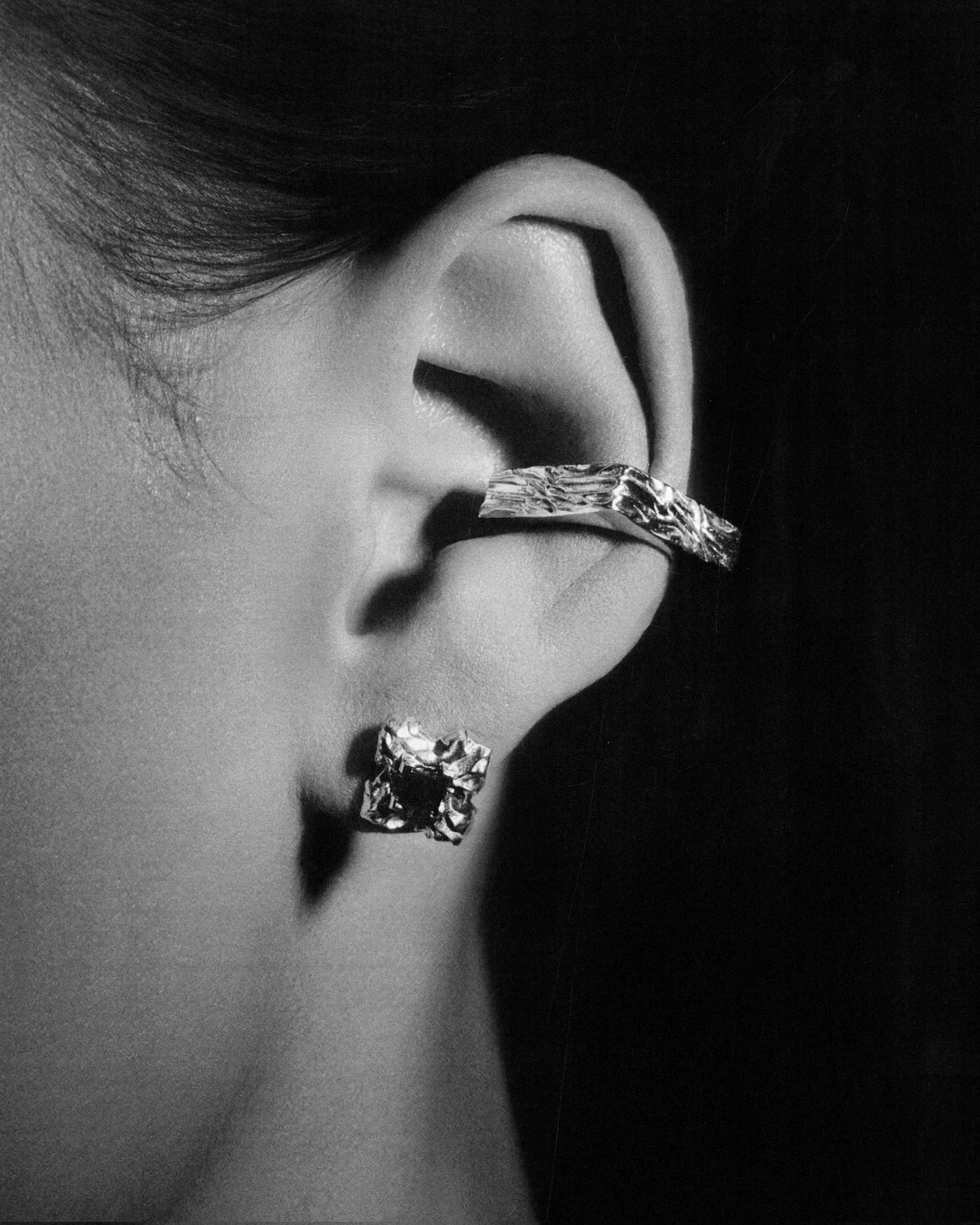 flaws cuff