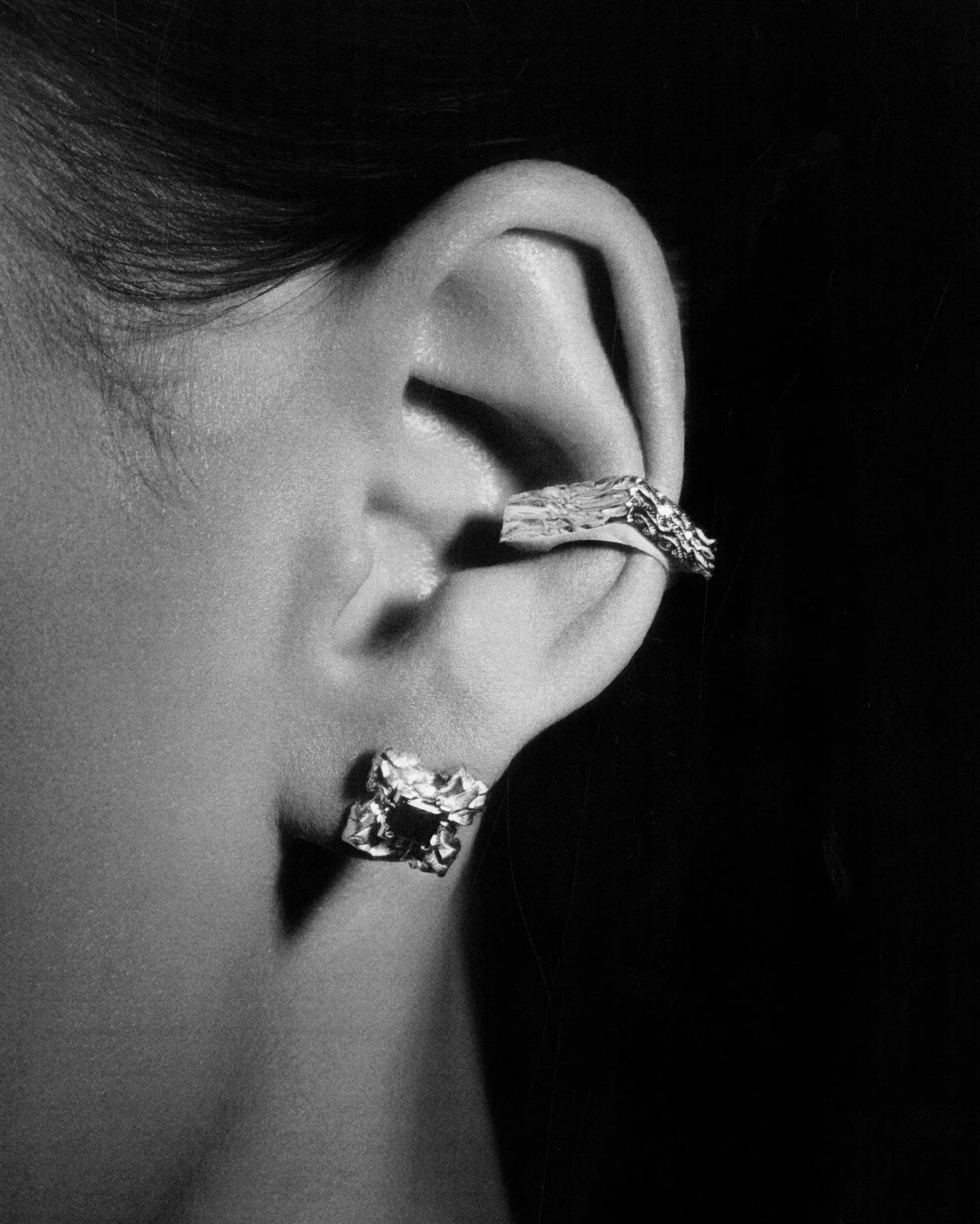 ½ flaws cuff